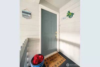 23003 Marine View Drive S #B301, Des Moines, WA 98198 - Photo 2