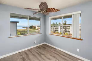 23003 Marine View Dr S, Des Moines, WA 98198 - Photo 10