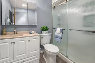 23003 Marine View Dr S, Des Moines, WA 98198 - Photo 14