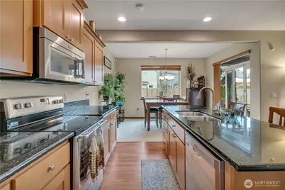 910 Boatman NW, Orting, WA 98360 - Photo 6