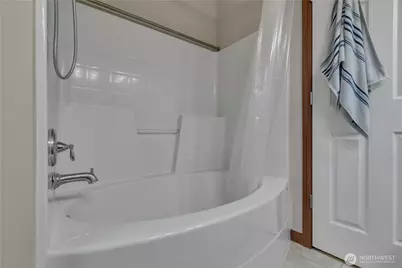 910 Boatman NW, Orting, WA 98360 - Photo 28