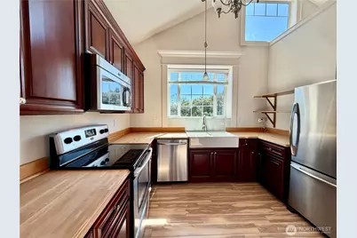 493 Ocean Spray Street SW #D, Ocean Shores, WA 98569 - Photo 4