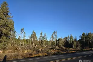 2753 State Route 101, Ilwaco, WA 98624 - Photo 1