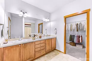 1033 Aspen Ln, Burlington, WA 98233 - Photo 14