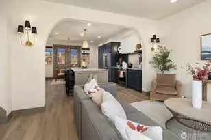 5037 25th Ave SW, Seattle, WA 98106 - Photo 2