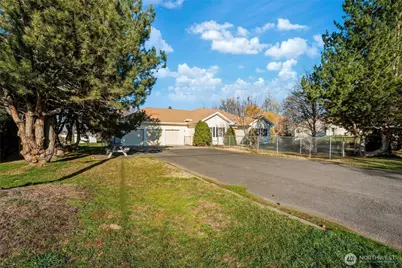 1810 Highland Road, Walla Walla, WA 99362 - Photo 1