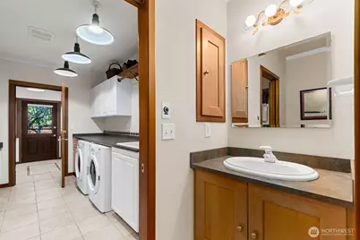 2347 48th Avenue SW #B, Tumwater, WA 98512 - Photo 20