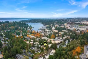 10330 SE 6th St, Bellevue, WA 98004 - Photo 26