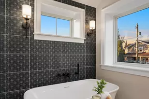 3035 NW 71st St, Seattle, WA 98117 - Photo 24