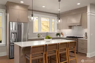 3035 NW 71st St, Seattle, WA 98117 - Photo 10