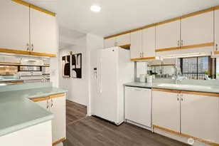 1101 Seneca St, Seattle, WA 98101 - Photo 10