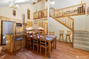 7036 Rainier Way, Glacier, WA 98244 - Photo 6