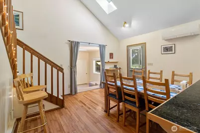 7036 Rainier Way, Glacier, WA 98244 - Photo 8