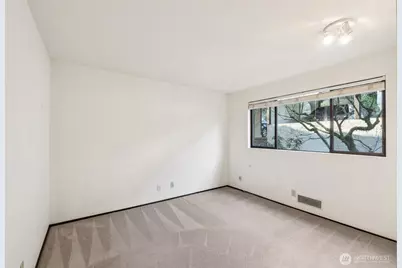 17918 23rd Lane NE F#201, Shoreline, WA 98155 - Photo 10