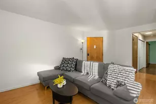 3024 NE 143rd St, Seattle, WA 98125 - Photo 4