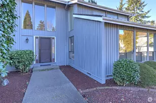 16641 160th Pl SE, Renton, WA 98058 - Photo 2