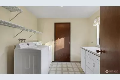 16641 160th Place SE, Renton, WA 98058 - Photo 20