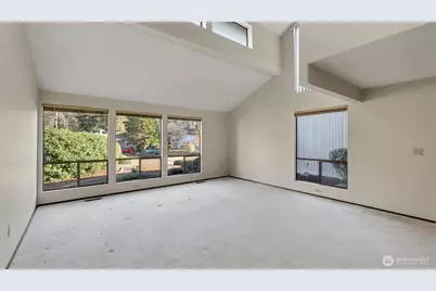 16641 160th Place SE, Renton, WA 98058 - Photo 8