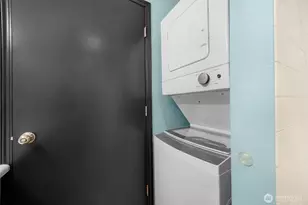 1001 W Casino Rd, Everett, WA 98204 - Photo 18