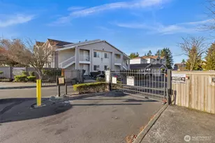 1001 W Casino Rd, Everett, WA 98204 - Photo 26