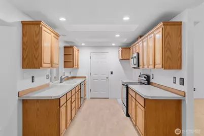 3627 Kings Way SE, Olympia, WA 98501 - Photo 18