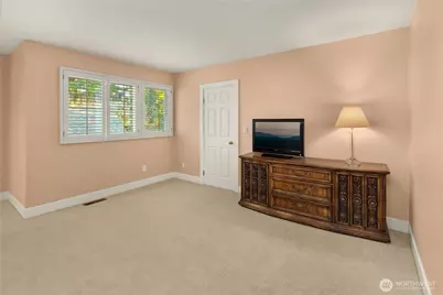 1708 Bellevue Way NE, Bellevue, WA 98004 - Photo 20