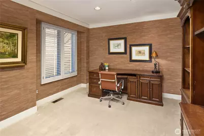 1708 Bellevue Way NE, Bellevue, WA 98004 - Photo 8