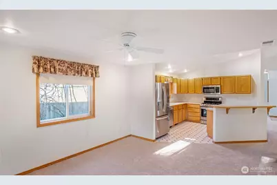 1325 Roma Road, Bellingham, WA 98226 - Photo 14