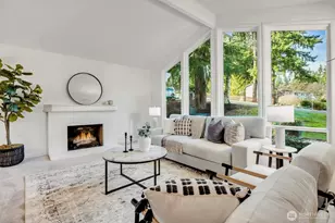 11725 NE 102nd Pl, Kirkland, WA 98033 - Photo 2