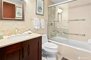 650 Bellevue Way NE, Bellevue, WA 98004 - Photo 30