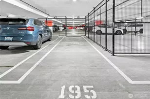 650 Bellevue Way NE, Bellevue, WA 98004 - Photo 40