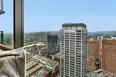 650 Bellevue Way NE #3705, Bellevue, WA 98004 - Photo 16