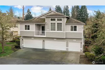 2280 Bobs Hollow Lane #C, DuPont, WA 98327 - Photo 2