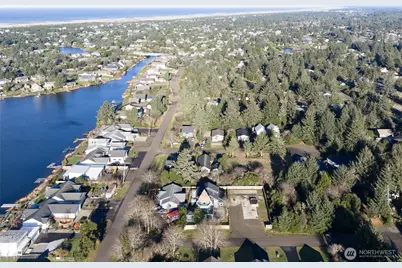 834 Whale Court SW, Ocean Shores, WA 98569 - Photo 8