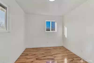 771 NE McBride Court, Castle Rock, WA 98611 - Photo 20