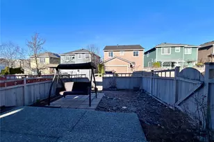 2541 NE Jewell Ln, Issaquah, WA 98029 - Photo 24