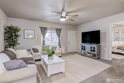 424 S Central Avenue, Waterville, WA 98858 - Photo 2