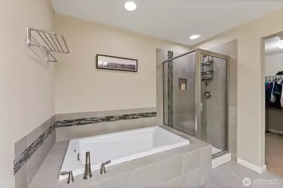 603 Bondgard Avenue E, Enumclaw, WA 98022 - Photo 14