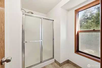 15931 22nd Avenue SW, Burien, WA 98166 - Photo 18