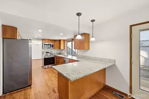 15931 22nd Ave SW, Burien, WA 98166 - Photo 8