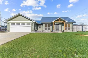 111 1st E, South Bend, WA 99586 - Photo 2