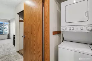 13717 Linden Ave N, Seattle, WA 98133 - Photo 16