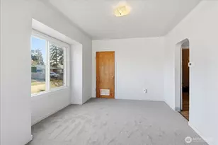 6848 S J St, Tacoma, WA 98408 - Photo 4