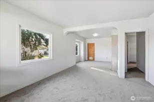 6848 S J St, Tacoma, WA 98408 - Photo 2