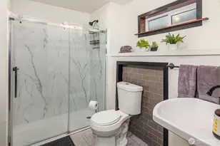 10743 14th Avenue Northeast, Seattle, WA 98125 - Photo 30