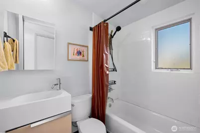 1519 5th Avenue W #2, Seattle, WA 98119 - Photo 16