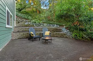 21318 Pioneer Way, Edmonds, WA 98026 - Photo 32