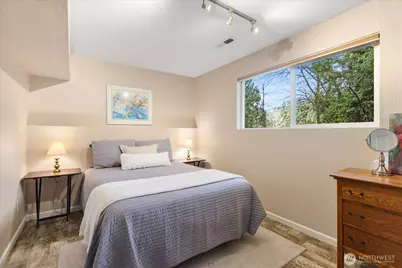 21318 Pioneer Way, Edmonds, WA 98026 - Photo 26