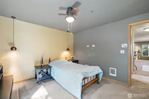 11527 Hwy 99, Everett, WA 98204 - Photo 16