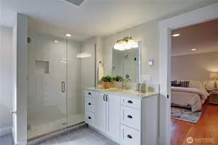 1611 10th Ave W, Seattle, WA 98119 - Photo 20